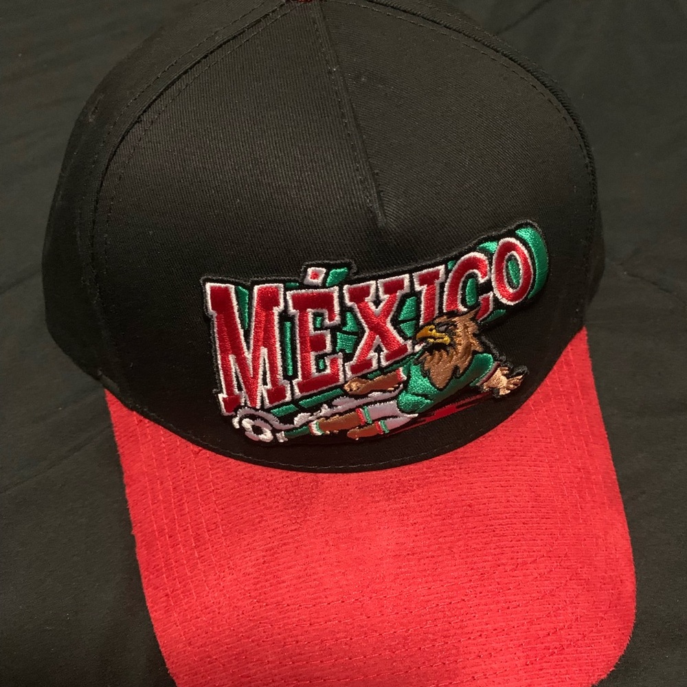 Black and Red Mexico Cap